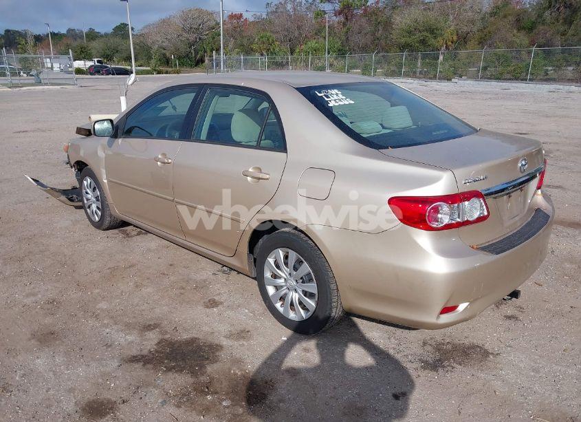 Photo 3 of 2012 Toyota Corolla LE (VIN 5YFBU4EE0CP059245)