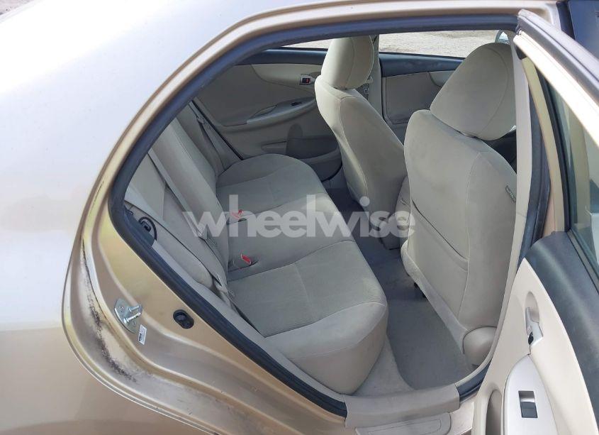 Photo 8 of 2012 Toyota Corolla LE (VIN 5YFBU4EE0CP059245)