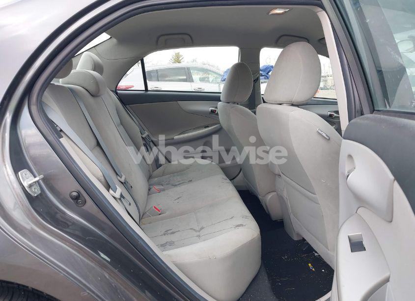 Photo 8 of 2012 Toyota Corolla LE (VIN 5YFBU4EE0CP066518)