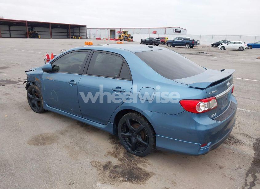 Photo 3 of 2013 Toyota Corolla S (VIN 5YFBU4EE0DP085216)