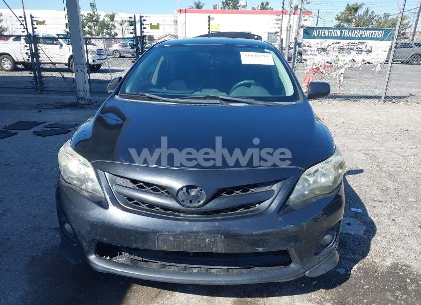 Photo 13 of 2013 Toyota Corolla S (VIN 5YFBU4EE0DP100622)