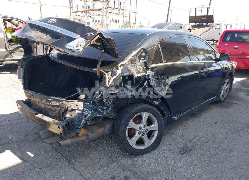 Photo 4 of 2013 Toyota Corolla S (VIN 5YFBU4EE0DP100622)