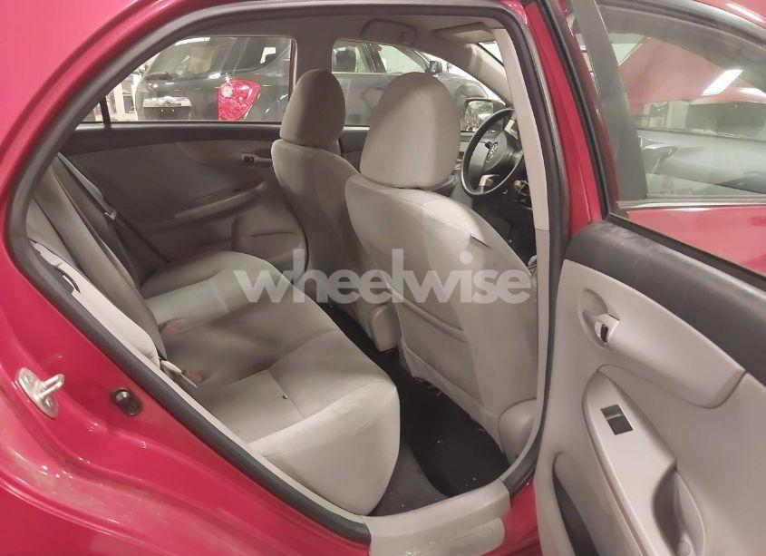 Photo 8 of 2013 Toyota Corolla LE (VIN 5YFBU4EE0DP108980)