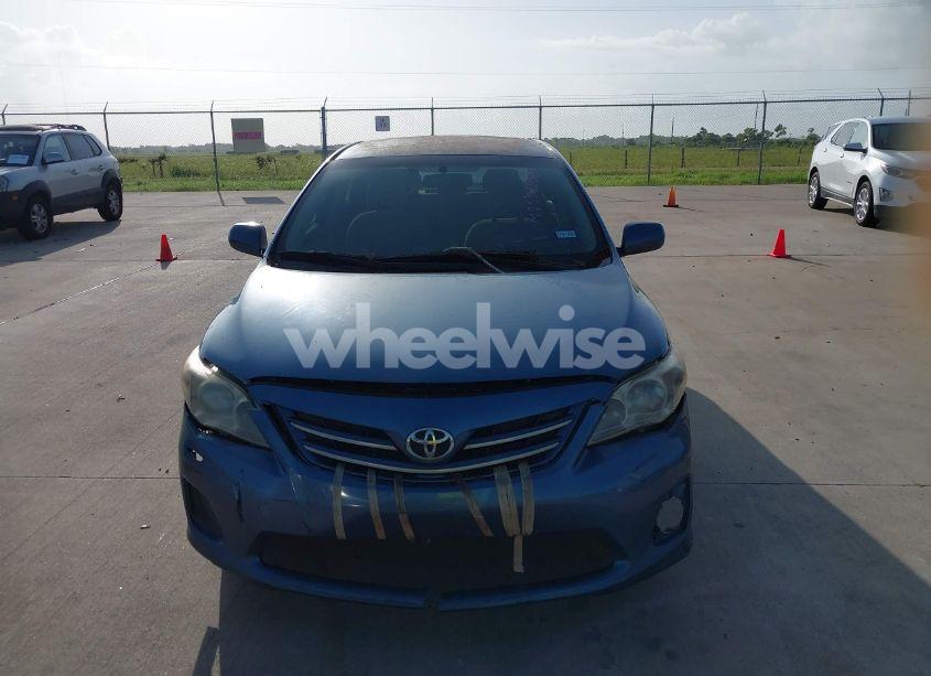 Photo 12 of 2013 Toyota Corolla LE (VIN 5YFBU4EE0DP109403)