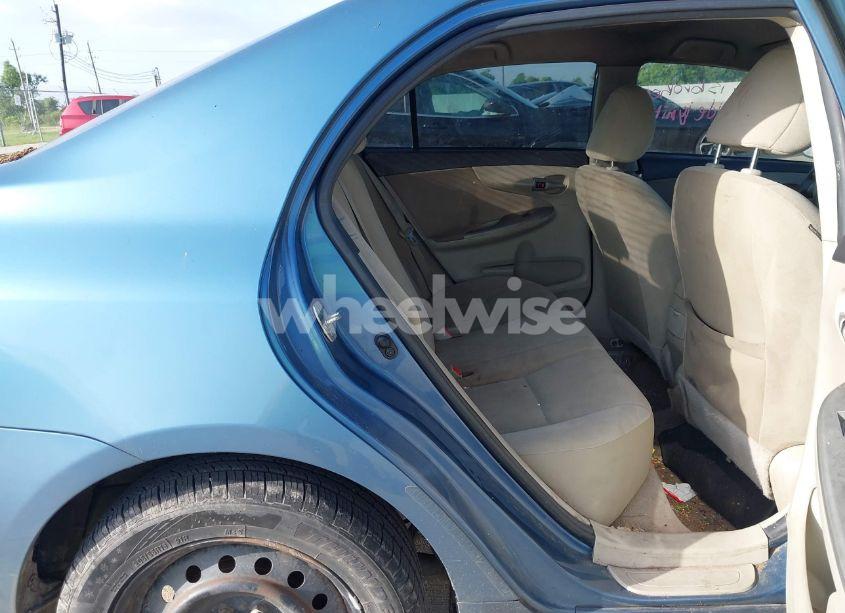 Photo 8 of 2013 Toyota Corolla LE (VIN 5YFBU4EE0DP109403)