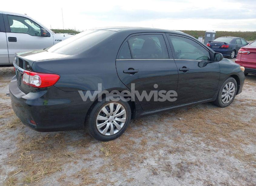 Photo 4 of 2013 Toyota Corolla LE (VIN 5YFBU4EE0DP153756)