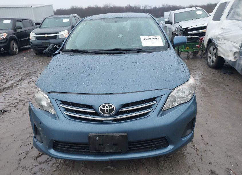 Photo 12 of 2013 Toyota Corolla LE (VIN 5YFBU4EE0DP176583)