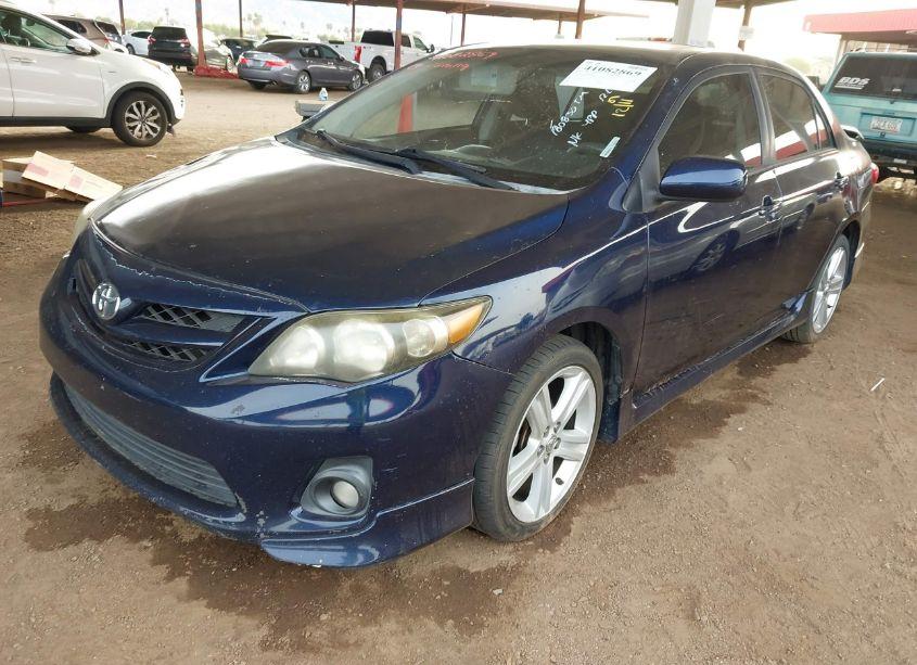 Photo 2 of 2013 Toyota Corolla S (VIN 5YFBU4EE0DP180830)