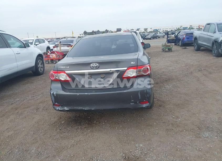 Photo 16 of 2013 Toyota Corolla LE (VIN 5YFBU4EE0DP198647)