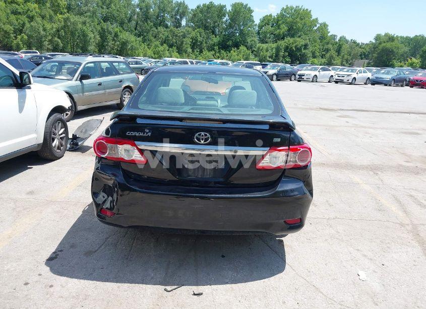 Photo 16 of 2013 Toyota Corolla LE (VIN 5YFBU4EE0DP204849)