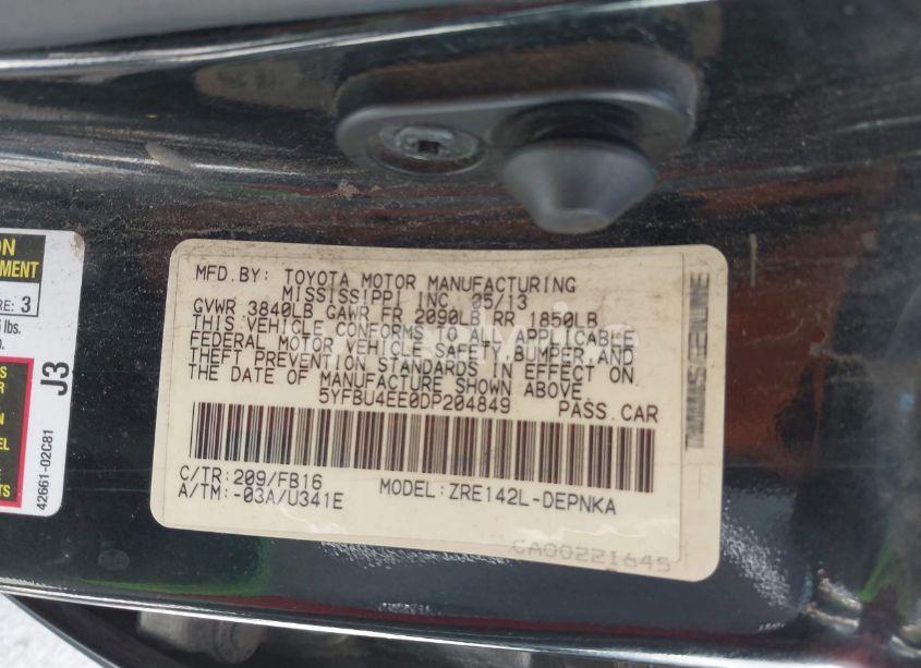 Photo 9 of 2013 Toyota Corolla LE (VIN 5YFBU4EE0DP204849)