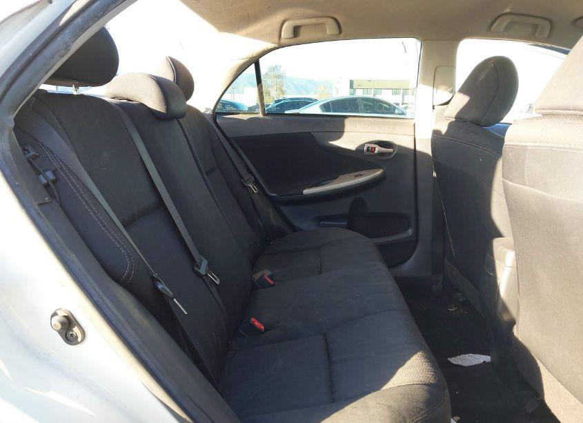 Photo 8 of 2013 Toyota Corolla S (VIN 5YFBU4EE0DP211655)