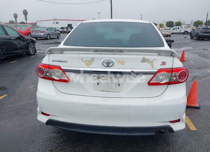 Photo 16 of 2013 Toyota Corolla S (VIN 5YFBU4EE0DP211915)