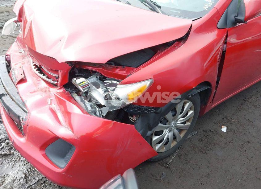 Photo 18 of 2013 Toyota Corolla LE (VIN 5YFBU4EE0DP215690)