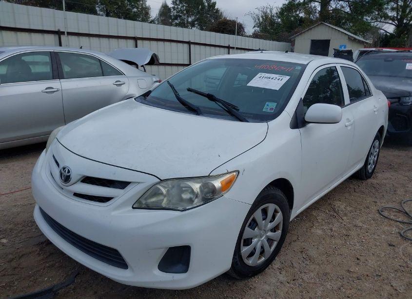 Photo 6 of 2013 Toyota Corolla L (VIN 5YFBU4EE0DP219688)