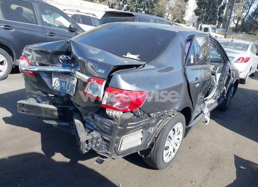 Photo 4 of 2012 Toyota Corolla LE (VIN 5YFBU4EE1CP003041)