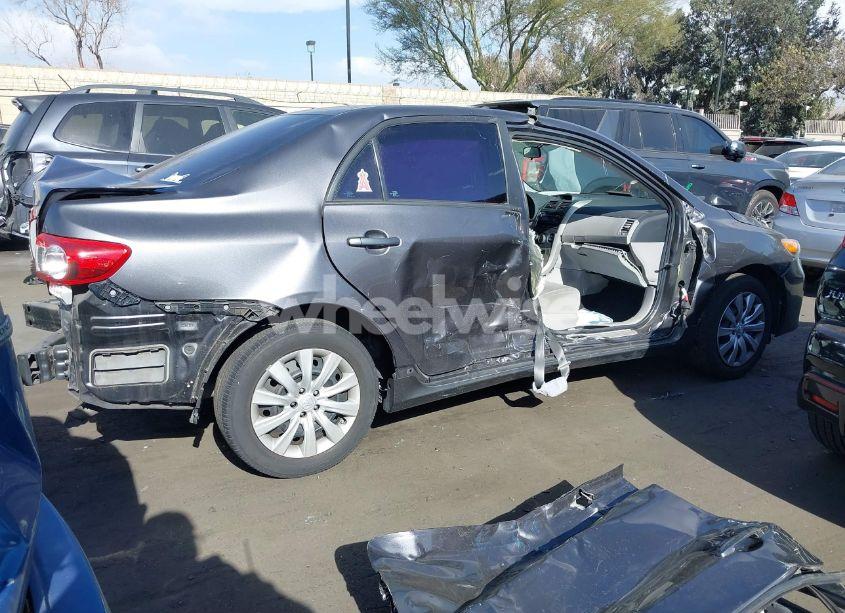 Photo 6 of 2012 Toyota Corolla LE (VIN 5YFBU4EE1CP003041)