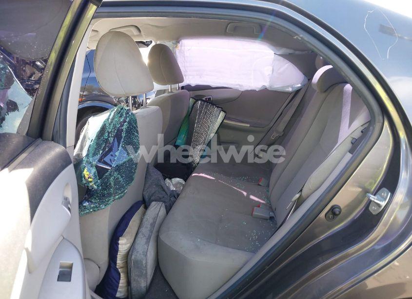 Photo 8 of 2012 Toyota Corolla LE (VIN 5YFBU4EE1CP003041)