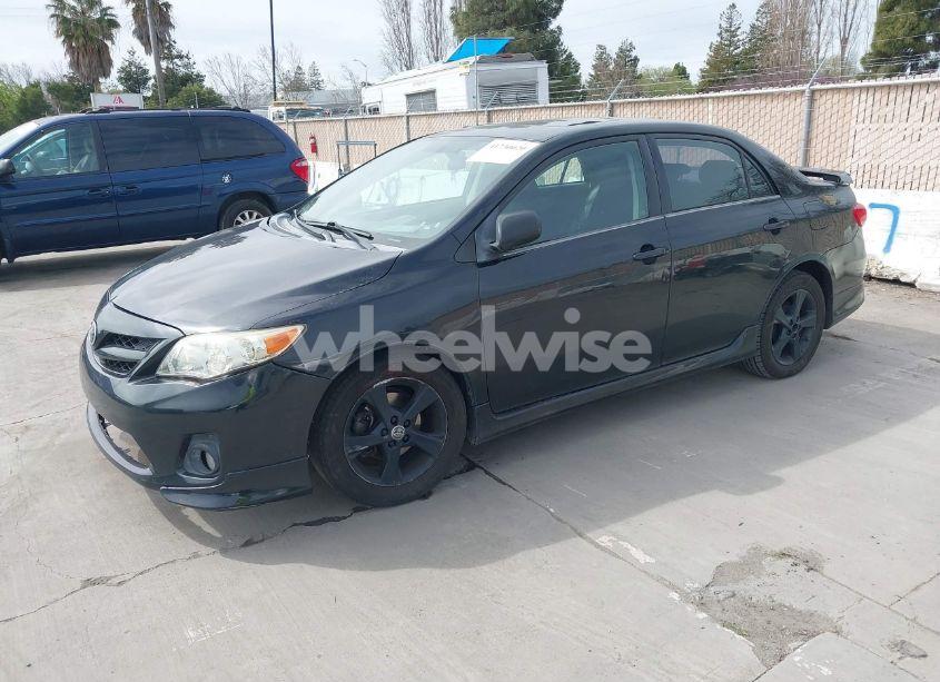 Photo 2 of 2012 Toyota Corolla S (VIN 5YFBU4EE1CP009695)