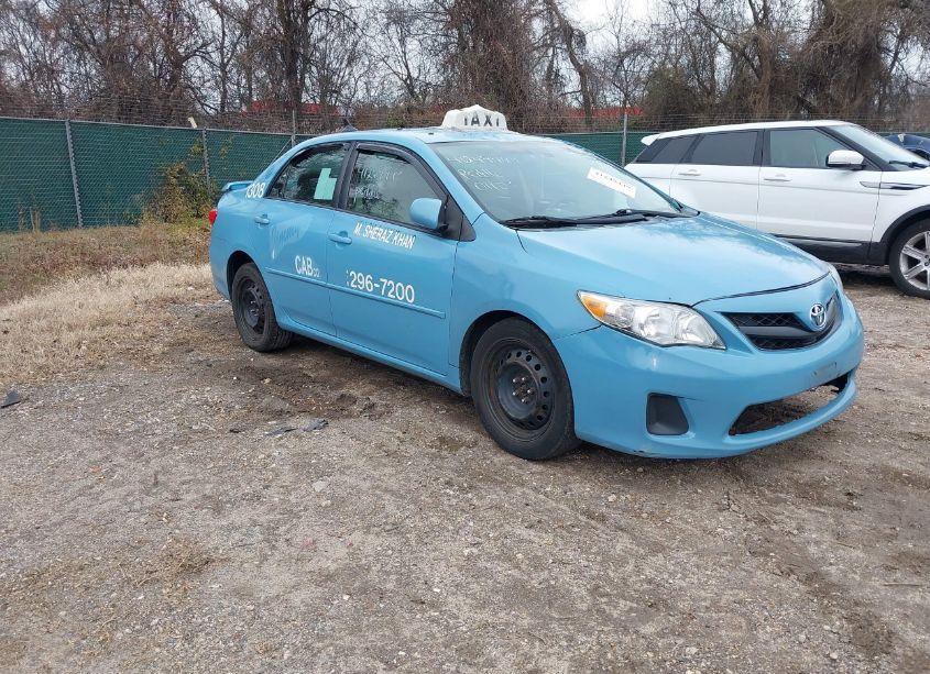 2012 Toyota Corolla LE (VIN 5YFBU4EE1CP019613) main photo