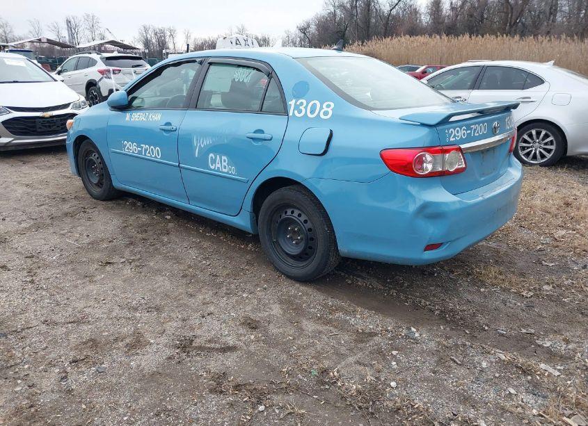 Photo 3 of 2012 Toyota Corolla LE (VIN 5YFBU4EE1CP019613)