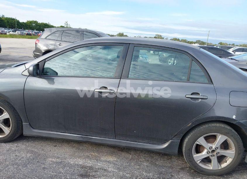 Photo 14 of 2012 Toyota Corolla S (VIN 5YFBU4EE1CP023483)