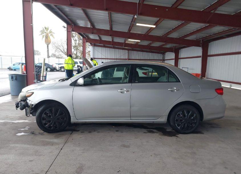 Photo 14 of 2012 Toyota Corolla LE (VIN 5YFBU4EE1CP042521)