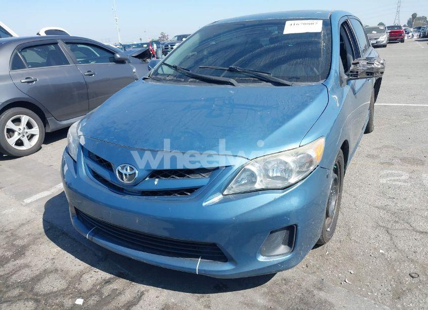 Photo 12 of 2012 Toyota Corolla LE (VIN 5YFBU4EE1CP054426)