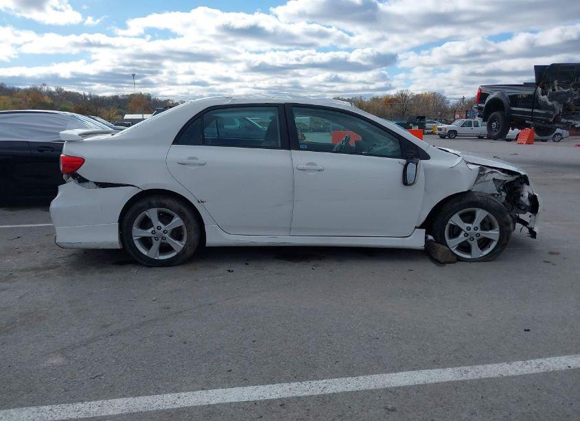 Photo 14 of 2012 Toyota Corolla S (VIN 5YFBU4EE1CP054488)