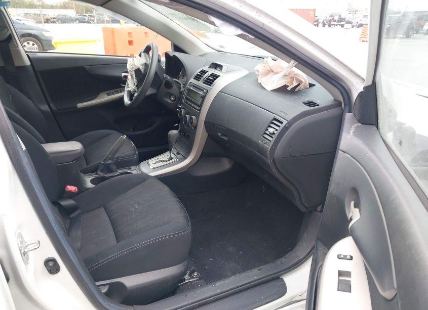 Photo 5 of 2012 Toyota Corolla S (VIN 5YFBU4EE1CP054488)