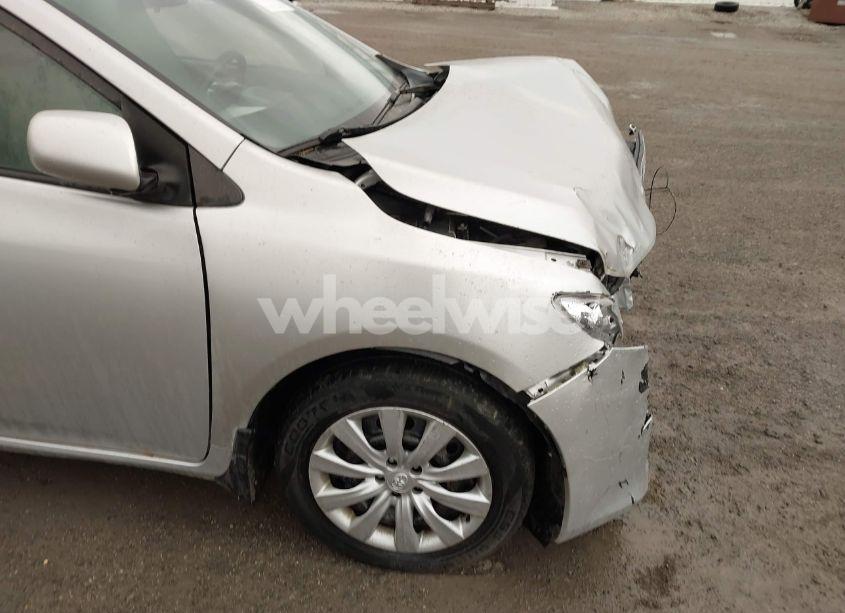 Photo 20 of 2012 Toyota Corolla LE (VIN 5YFBU4EE1CP055981)