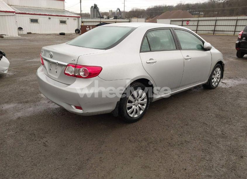 Photo 4 of 2012 Toyota Corolla LE (VIN 5YFBU4EE1CP055981)
