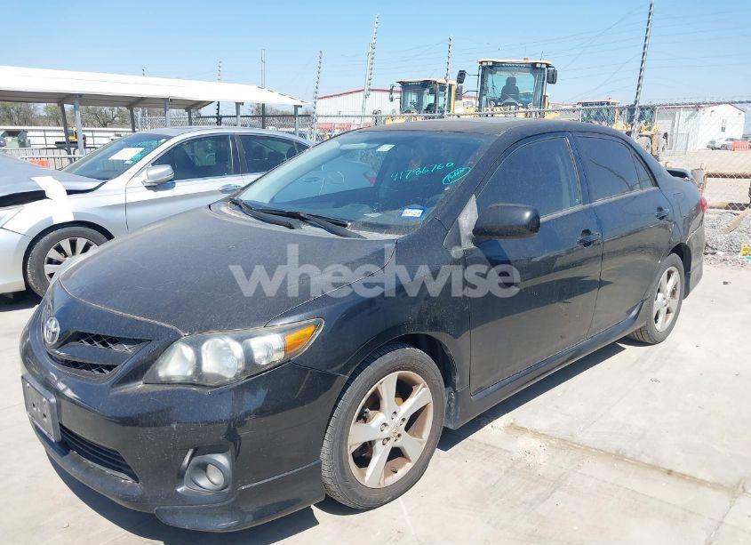 Photo 2 of 2012 Toyota Corolla S (VIN 5YFBU4EE1CP066804)