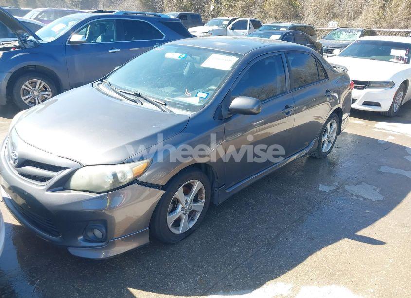 Photo 2 of 2012 Toyota Corolla S (VIN 5YFBU4EE1CP073493)