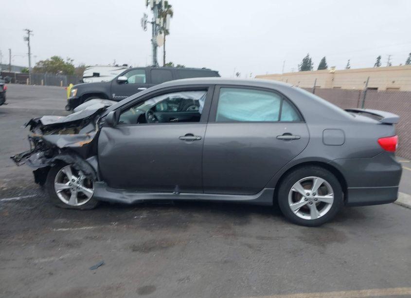 Photo 13 of 2013 Toyota Corolla S (VIN 5YFBU4EE1DP175720)