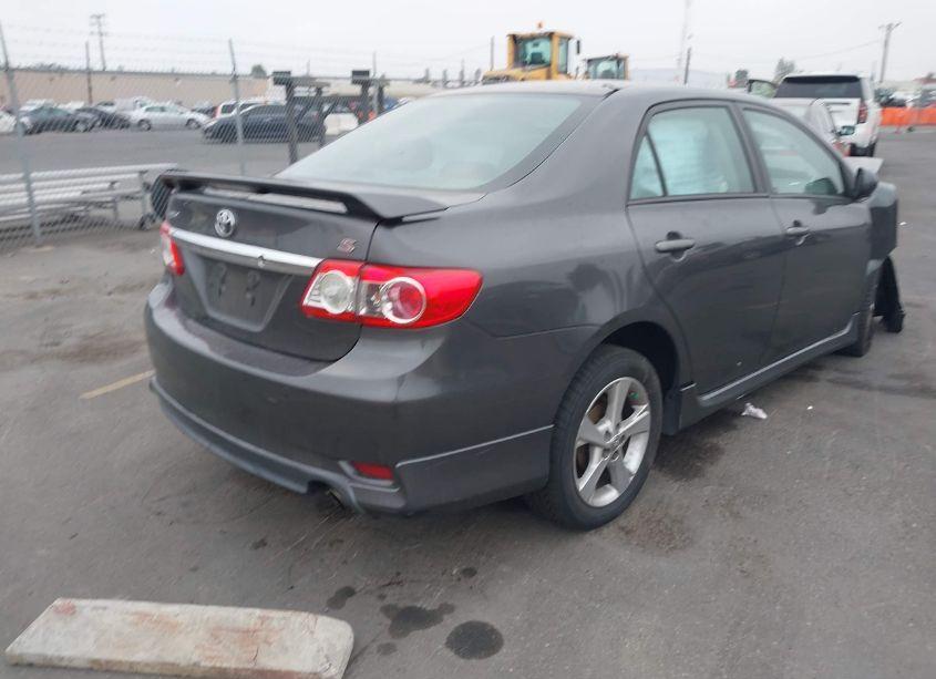 Photo 4 of 2013 Toyota Corolla S (VIN 5YFBU4EE1DP175720)