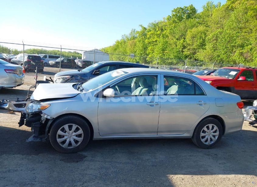 Photo 14 of 2013 Toyota Corolla L (VIN 5YFBU4EE1DP183946)
