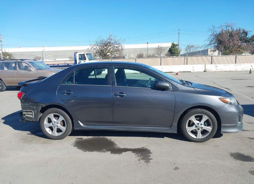 Photo 14 of 2013 Toyota Corolla S (VIN 5YFBU4EE1DP190802)