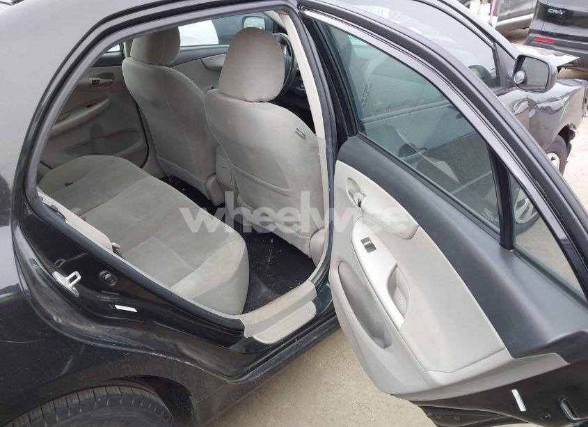 Photo 8 of 2011 Toyota Corolla LE (VIN 5YFBU4EE2BP001247)