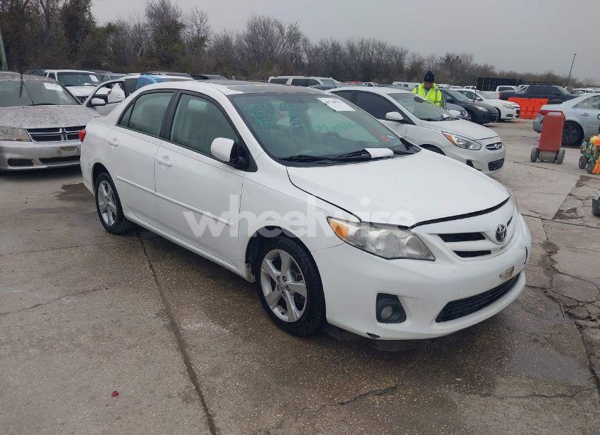 2012 Toyota Corolla LE (VIN 5YFBU4EE2CP003548) main photo