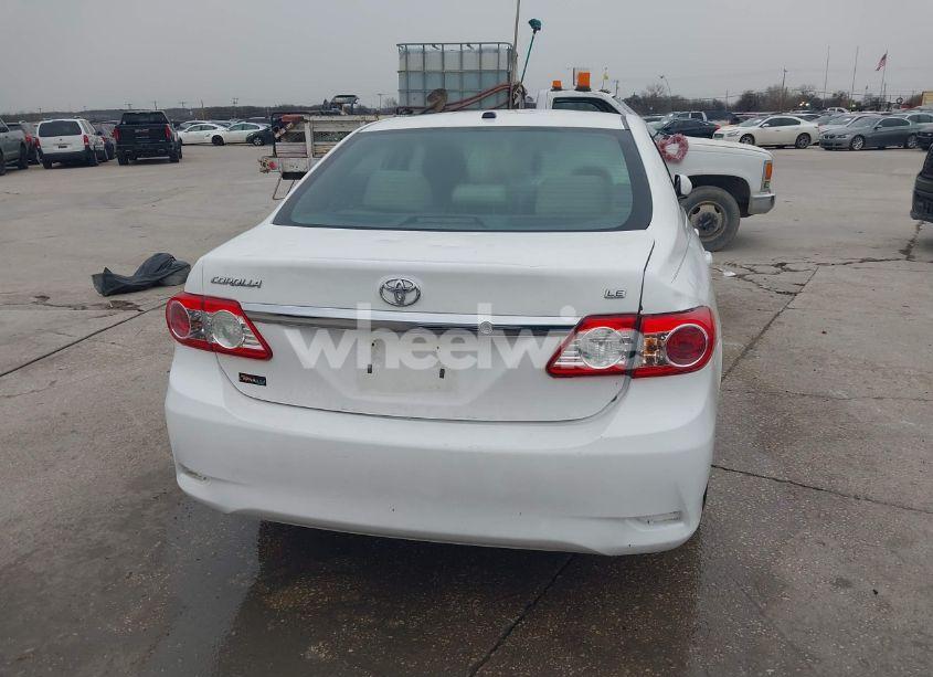 Photo 16 of 2012 Toyota Corolla LE (VIN 5YFBU4EE2CP003548)