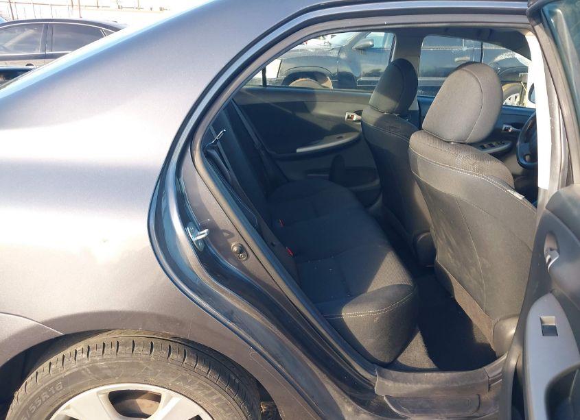 Photo 8 of 2012 Toyota Corolla S (VIN 5YFBU4EE2CP006370)