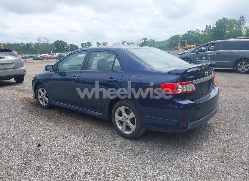 Photo 3 of 2012 Toyota Corolla S (VIN 5YFBU4EE2CP014517)