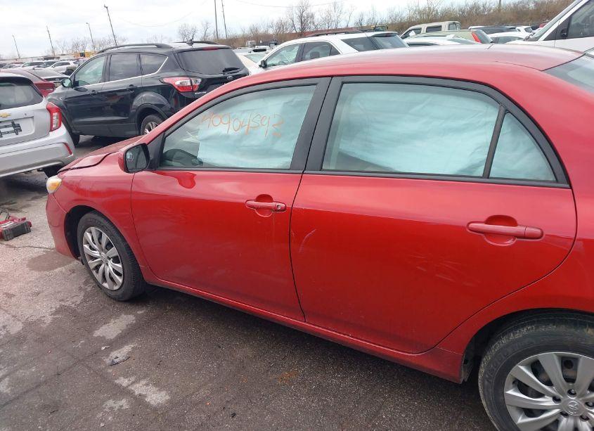 Photo 14 of 2012 Toyota Corolla LE (VIN 5YFBU4EE2CP017479)
