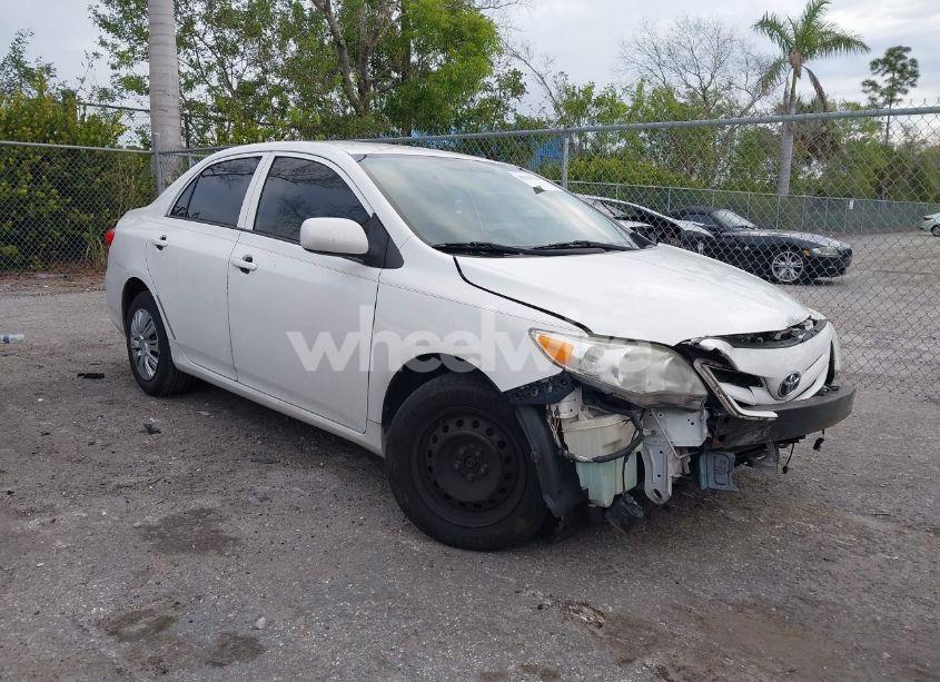 2012 Toyota Corolla L (VIN 5YFBU4EE2CP062339) main photo