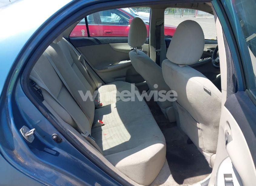 Photo 8 of 2012 Toyota Corolla LE (VIN 5YFBU4EE2CP064897)