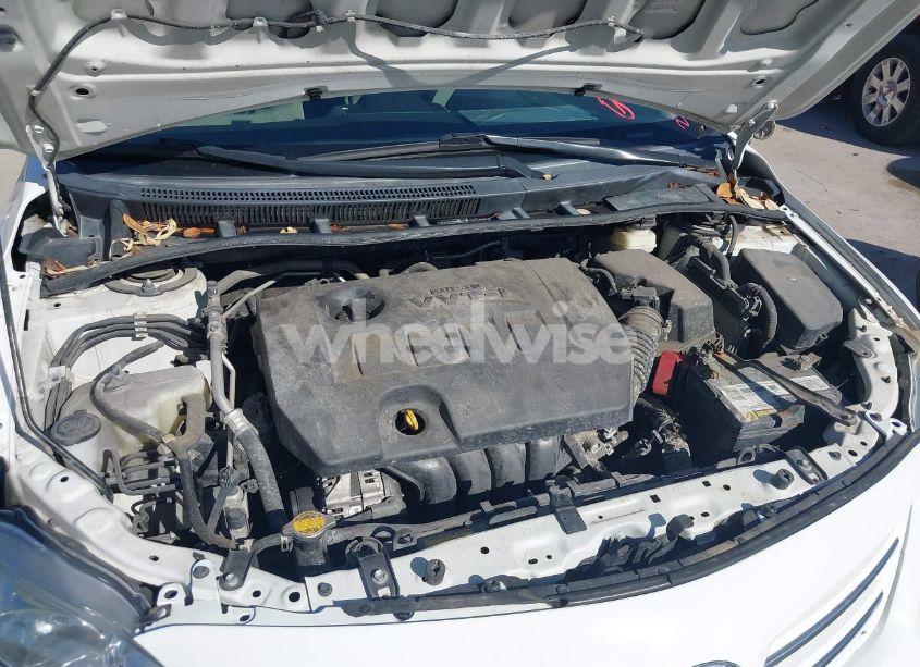 Photo 10 of 2013 Toyota Corolla LE (VIN 5YFBU4EE2DP086304)