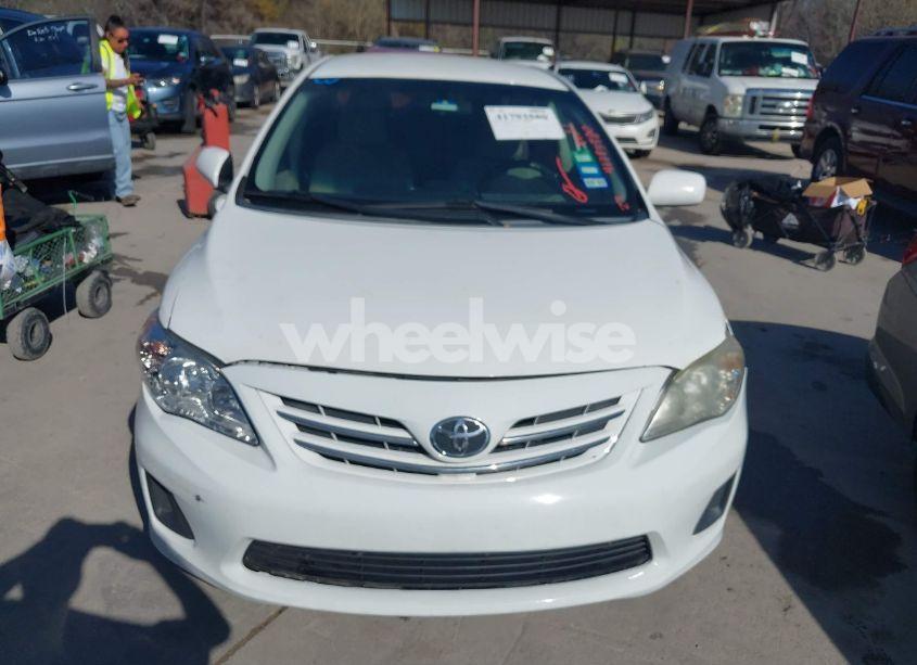 Photo 12 of 2013 Toyota Corolla LE (VIN 5YFBU4EE2DP086304)