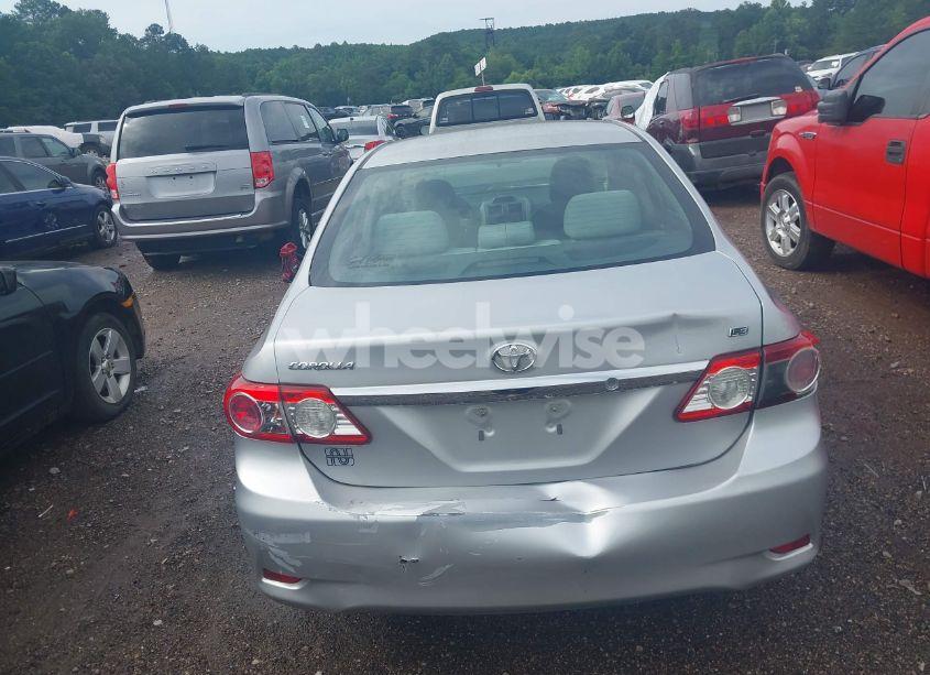 Photo 16 of 2013 Toyota Corolla LE (VIN 5YFBU4EE2DP095133)