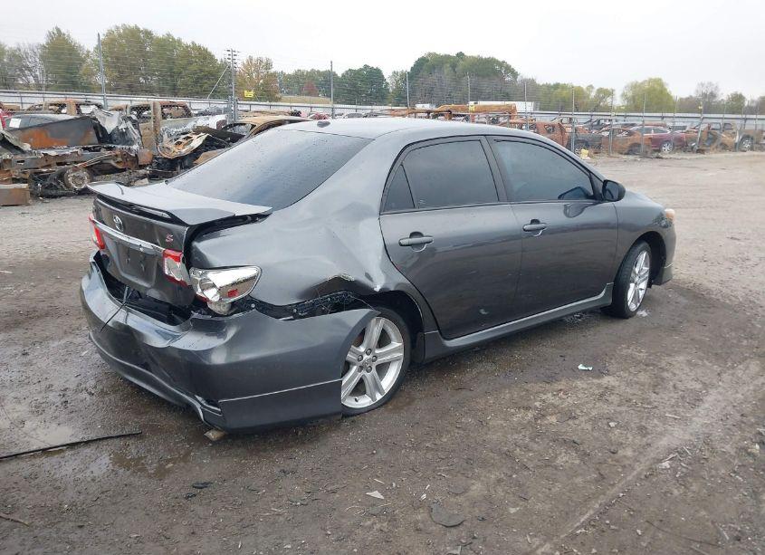 Photo 4 of 2013 Toyota Corolla S (VIN 5YFBU4EE2DP121150)